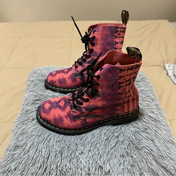 π SOLD Amazing colorful suede Dr Martens - Picture 7 of 12